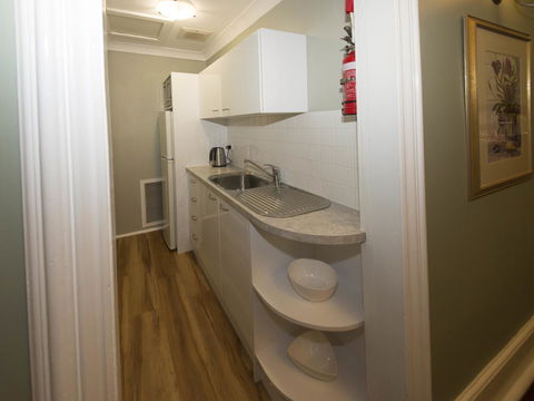 Yankalilla Bay Homestead - Kingaroy Accommodation 6