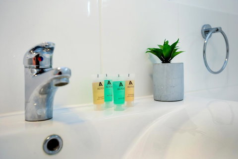 Blue Zone - Aldinga Beach - Kingaroy Accommodation 12