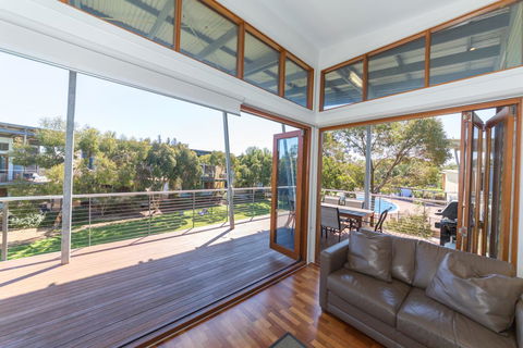 South Shores Villa 52 - Kingaroy Accommodation 6