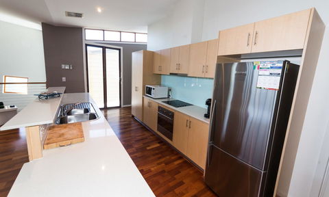 South Shores Villa 52 - Kingaroy Accommodation 2
