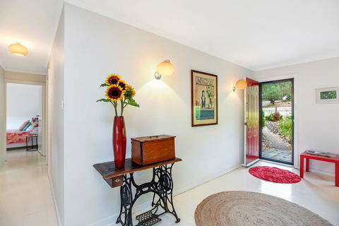 Red Door - Kingaroy Accommodation 4