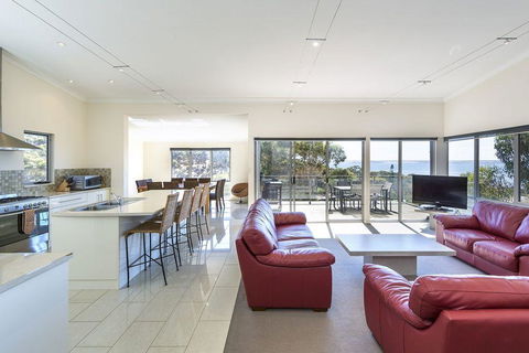 Saar River House - Kingaroy Accommodation 7