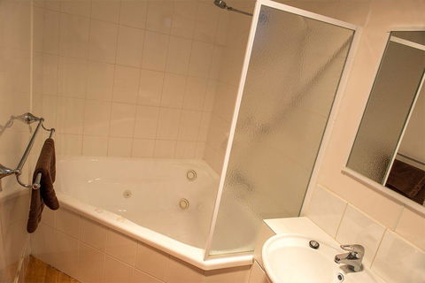 Kalganyi Holiday Park - Kingaroy Accommodation 2