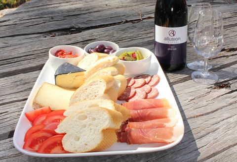 Cabernet Cottage - Kingaroy Accommodation 12