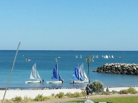 Acaill Accommodation Esplanade Living Self Check-In Self Check-Out - Kingaroy Accommodation 41