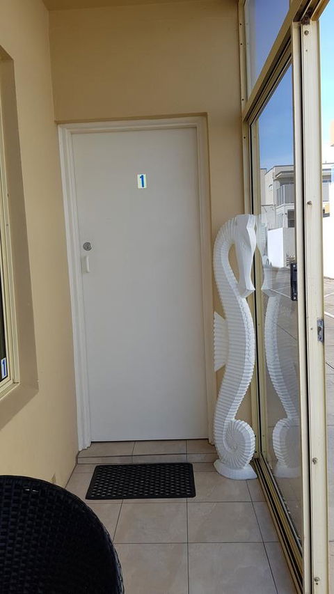 Acaill Accommodation Esplanade Living Self Check-In Self Check-Out - Kingaroy Accommodation 42