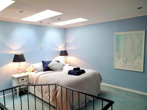 Luxurious 3 Bedroom Beachfront - Panoramic Views - Kingaroy Accommodation 5