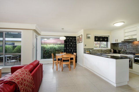City One Apartment - Kingaroy Accommodation 1