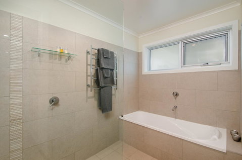 City One Apartment - Kingaroy Accommodation 4