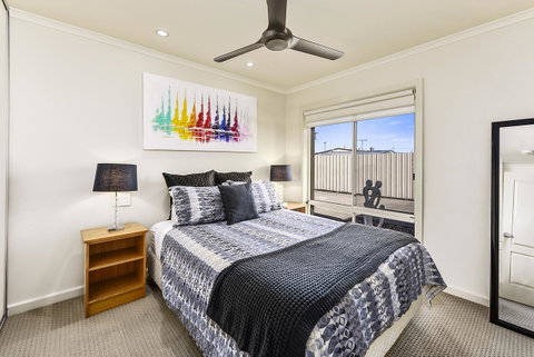 City Fringe Apartment - Kingaroy Accommodation 4