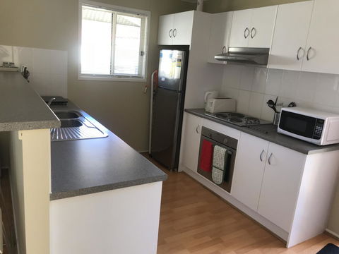 Boomerang Beach House - Kingaroy Accommodation 4
