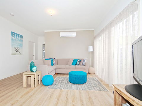 Seas The Day - Kingaroy Accommodation 7