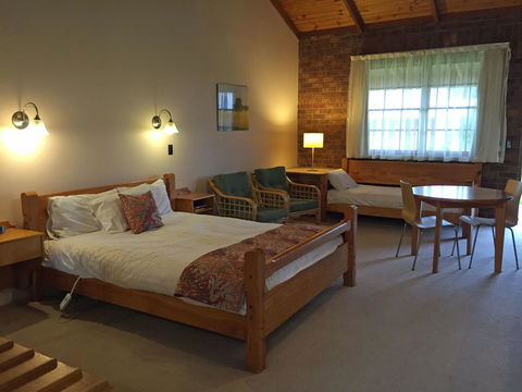 Coonawarra Place Motor Inn - Kingaroy Accommodation 28