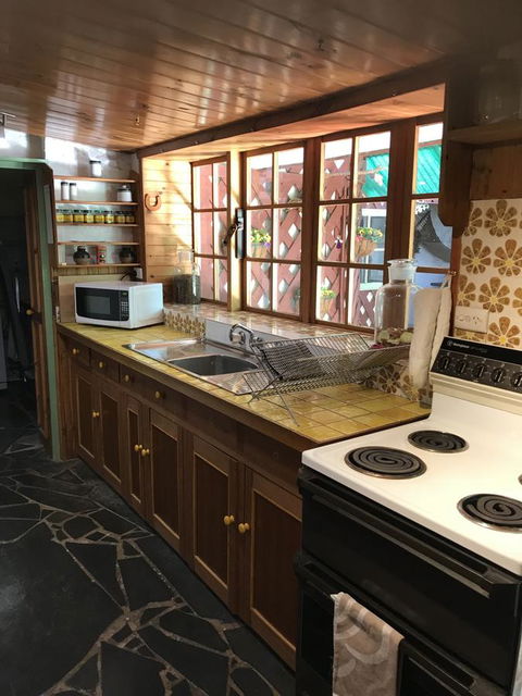 Cosy Nook - Kingaroy Accommodation 22