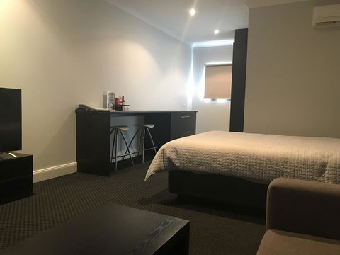 St Francis Winery - Kingaroy Accommodation 13