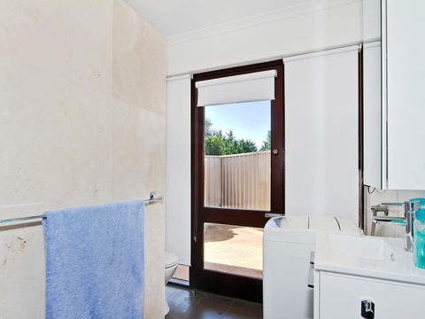 Pearl By The Sea - Kingaroy Accommodation 6