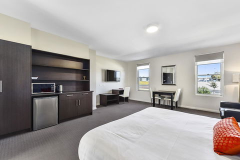 Robe Marina Accommodation - Kingaroy Accommodation 13