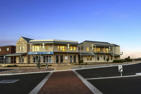 Robe Marina Accommodation - Kingaroy Accommodation 20