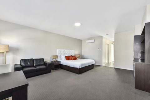Robe Marina Accommodation - Kingaroy Accommodation 12