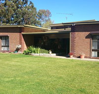 Hilltop Escape - Kingaroy Accommodation