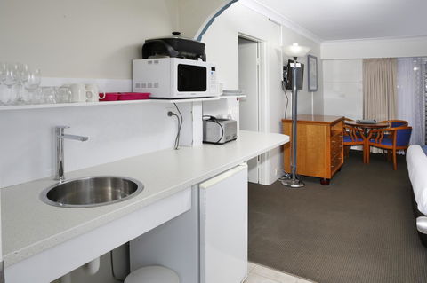 Aston Motel Yamba - Kingaroy Accommodation 36