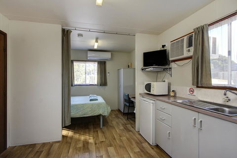Gawler Caravan Park - Kingaroy Accommodation 20