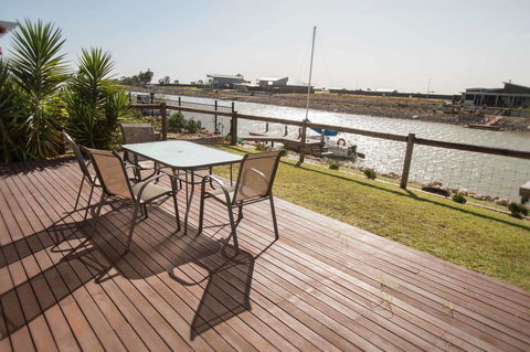 Waterfront On Jefferson, At Wellington Marina, SA - Kingaroy Accommodation 0