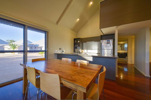 Exmouth Escape Resort - Kingaroy Accommodation 7