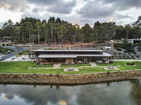 Eight Willows Retreat - Kingaroy Accommodation 3
