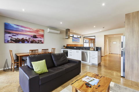 Eight Willows Retreat - Kingaroy Accommodation 8