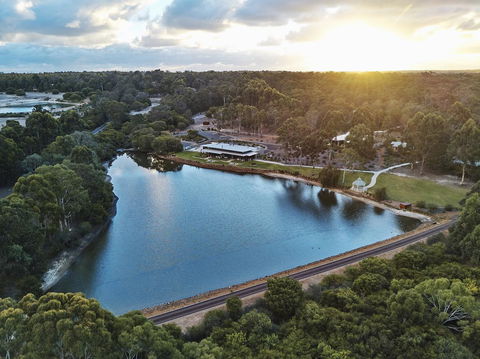 Eight Willows Retreat - Kingaroy Accommodation 0
