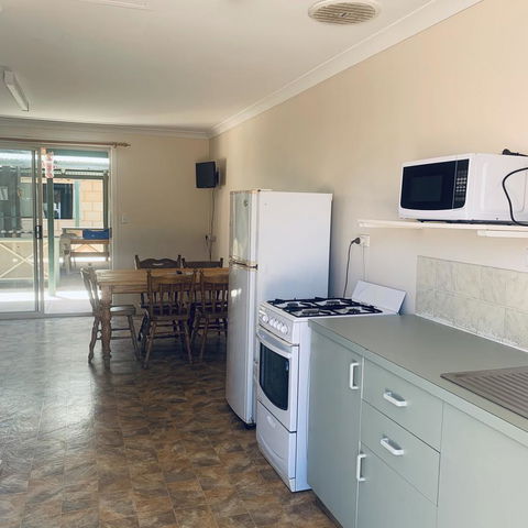 Bay Lodge - Kingaroy Accommodation 28