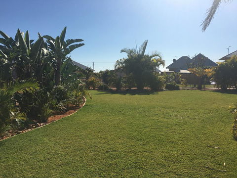 Escape 2 Exmouth - Kingaroy Accommodation 18