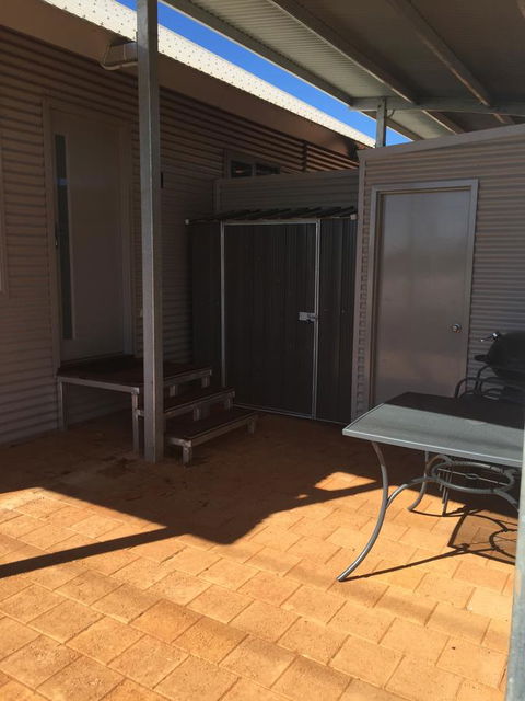 Escape 2 Exmouth - Kingaroy Accommodation 13
