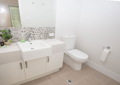 Yaran Suites - Kingaroy Accommodation 7