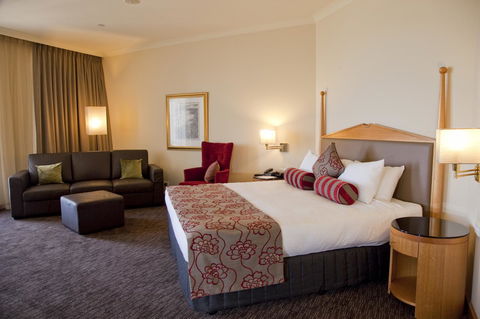 Duxton Hotel Perth - Kingaroy Accommodation 40