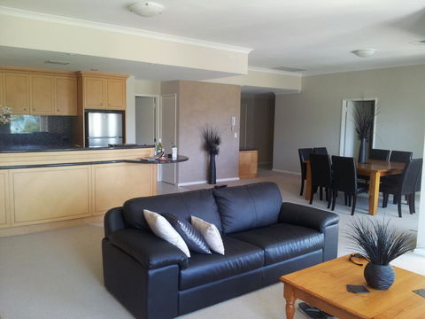 Boardwalk By The Beach - Kingaroy Accommodation 2
