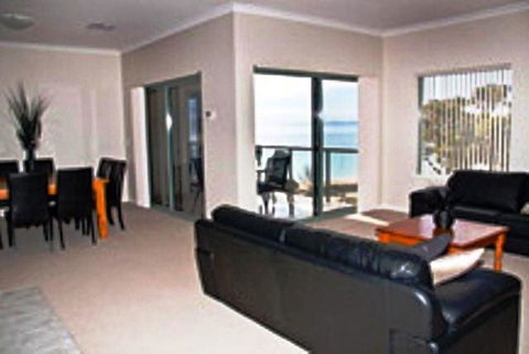 Boardwalk By The Beach - Kingaroy Accommodation 7