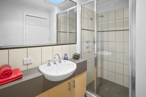 Villa On Fearn - Kingaroy Accommodation 9