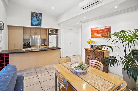Villa On Fearn - Kingaroy Accommodation 12