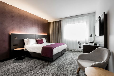 Holiday Inn West Perth, An IHG Hotel - Kingaroy Accommodation 10