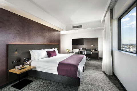 Holiday Inn West Perth, An IHG Hotel - Kingaroy Accommodation 15