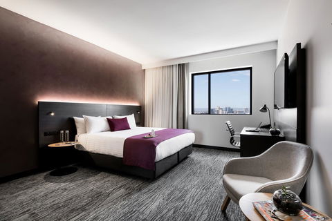 Holiday Inn West Perth, An IHG Hotel - Kingaroy Accommodation 6