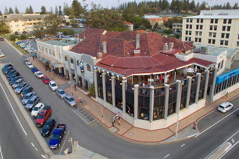 Ocean Beach Hotel - Kingaroy Accommodation 3