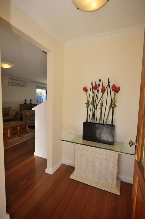 Palm Beach Manor - Kingaroy Accommodation 1