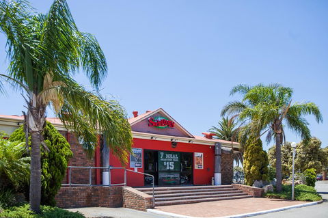 Leisure Inn Hotel Rockingham - Kingaroy Accommodation 33
