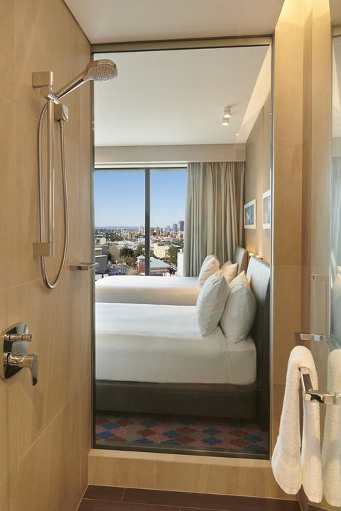 Doubletree By Hilton Perth Northbridge - Kingaroy Accommodation 8