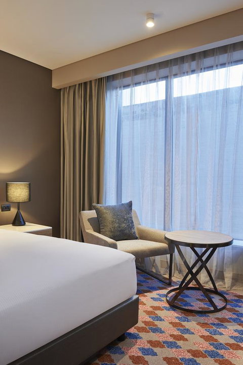 Doubletree By Hilton Perth Northbridge - Kingaroy Accommodation 3
