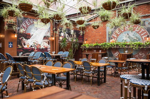 Nightcap At Belgian Beer Cafe - Kingaroy Accommodation 7