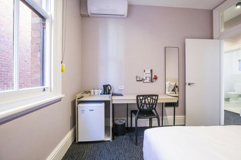 Nightcap At Belgian Beer Cafe - Kingaroy Accommodation 3